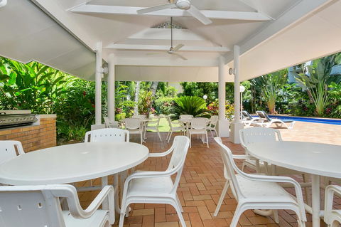 Agincourt Beachfront Apartments - Accommodation Port Macquarie 10