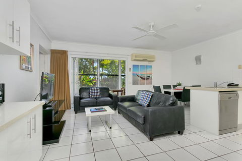 Agincourt Beachfront Apartments - Accommodation Port Macquarie 15