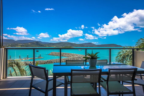 Mirage Whitsundays - Accommodation Port Macquarie 0