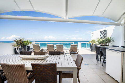 Rolling Surf Resort - Accommodation Port Macquarie 4