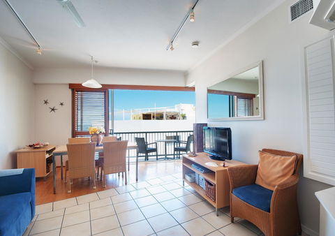 Rolling Surf Resort - Accommodation Port Macquarie 38