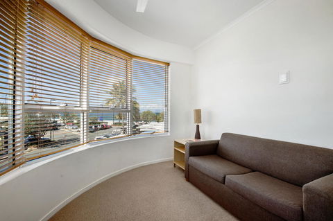 Rolling Surf Resort - Accommodation Port Macquarie 29