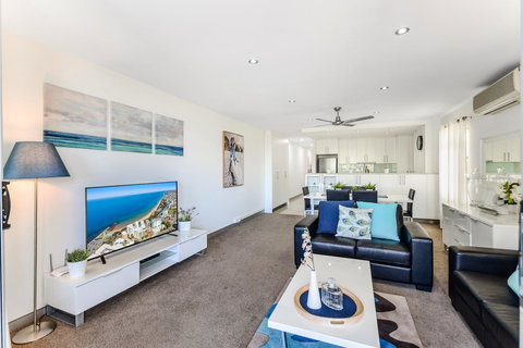 Redvue Holiday Apartments - Accommodation Port Macquarie 2