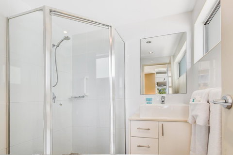 Redvue Holiday Apartments - Accommodation Port Macquarie 7