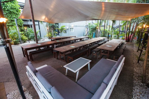 Mad Monkey Central - Accommodation Port Macquarie 10