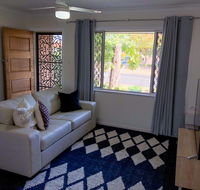 Picnic Point Villas - Accommodation Port Macquarie