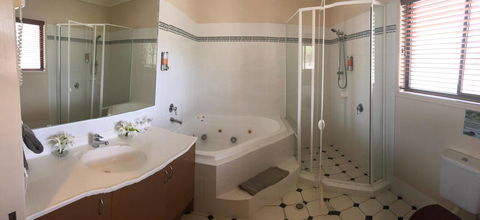 The Bearded Dragon Boutique Hotel - Accommodation Port Macquarie 5