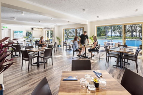 The Beach Motel Hervey Bay - Accommodation Port Macquarie 8