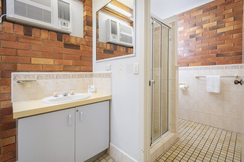 The Beach Motel Hervey Bay - Accommodation Port Macquarie 42