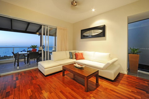 Whitsunday Reflections - Accommodation Port Macquarie 32
