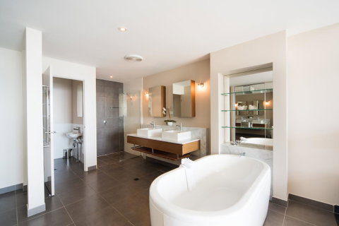 Whitsunday Reflections - Accommodation Port Macquarie 17