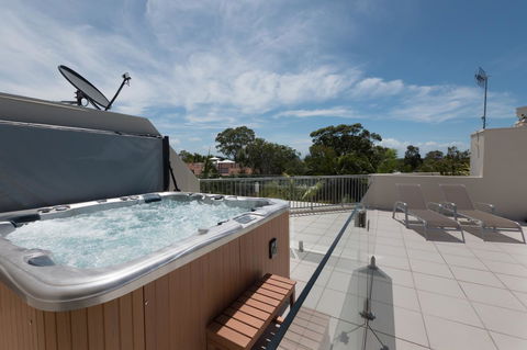 Noosa Tropicana - Accommodation Port Macquarie 38