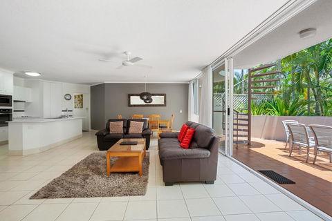 Noosa Tropicana - Accommodation Port Macquarie 21