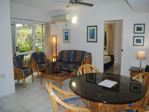 The Port Douglas Queenslander - Accommodation Port Macquarie 21
