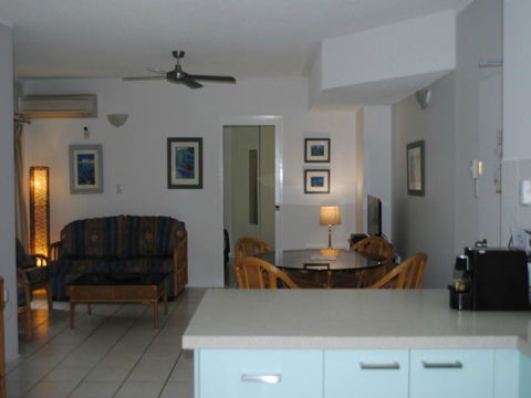 The Port Douglas Queenslander - Accommodation Port Macquarie 16