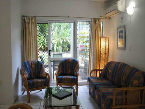 The Port Douglas Queenslander - Accommodation Port Macquarie 19