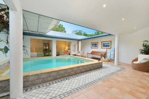 [ ANDY'S BEACH HOUSE ] - Accommodation Port Macquarie 21