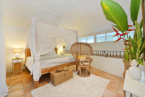 [ ANDY'S BEACH HOUSE ] - Accommodation Port Macquarie 1