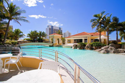 Mantra Towers Of Chevron - Accommodation Port Macquarie 1