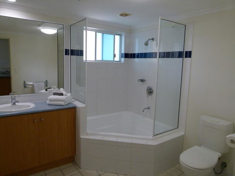 Madison Ocean Breeze Apartments - Accommodation Port Macquarie 34