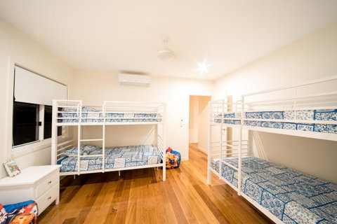 Whitsunday Luxury Homes - Accommodation Port Macquarie 7