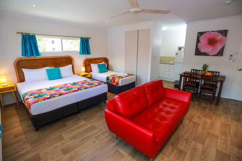 Port Douglas Motel - Accommodation Port Macquarie 2