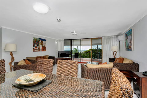 Roydon Beachfront Apartments - Accommodation Port Macquarie 21