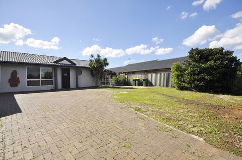 Bribie Island Canal Holiday Destination! - Accommodation Port Macquarie 2