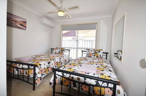 Bribie Island Canal Holiday Destination! - Accommodation Port Macquarie 18