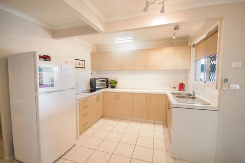 Airlie Apartments - Accommodation Port Macquarie 6