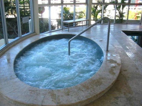 Beach Stay - Ocean & Riverview Resort Chevron Renaissance Central Surfers Paradise - Accommodation Port Macquarie 22