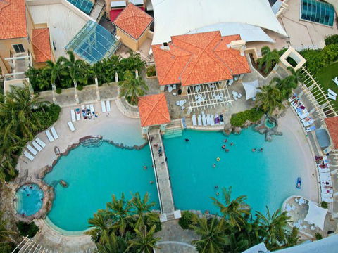 Beach Stay - Ocean & Riverview Resort Chevron Renaissance Central Surfers Paradise - Accommodation Port Macquarie 12