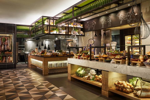 QT Gold Coast - Accommodation Port Macquarie 11