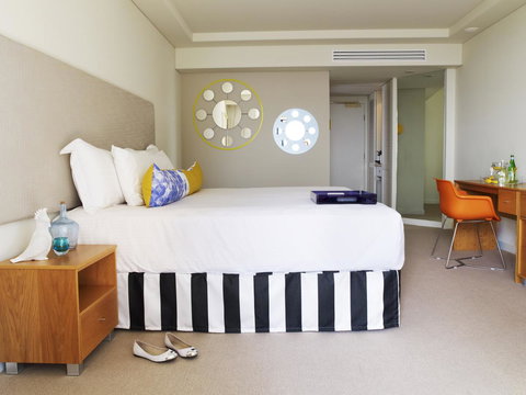 QT Gold Coast - Accommodation Port Macquarie 3