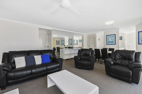 Columbia Beachfront Apartments On Rainbow Bay - Accommodation Port Macquarie 21