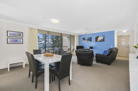 Columbia Beachfront Apartments On Rainbow Bay - Accommodation Port Macquarie 23