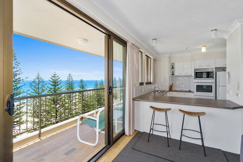 Columbia Beachfront Apartments On Rainbow Bay - Accommodation Port Macquarie 28