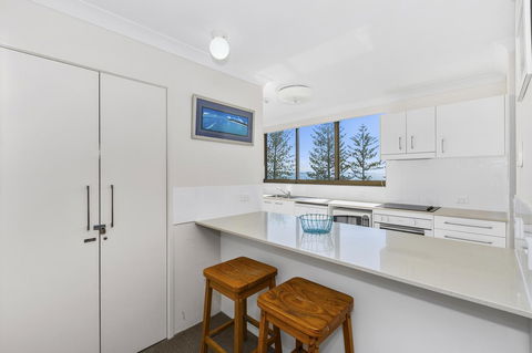 Columbia Beachfront Apartments On Rainbow Bay - Accommodation Port Macquarie 22