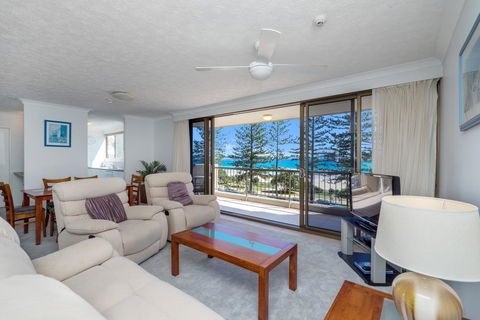 Columbia Beachfront Apartments On Rainbow Bay - Accommodation Port Macquarie 12