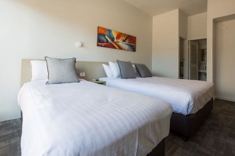 Nightcap At Emerald Star Hotel - Accommodation Port Macquarie 1