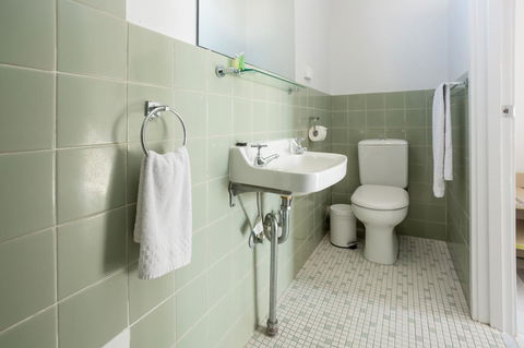 Nightcap At Emerald Star Hotel - Accommodation Port Macquarie 38