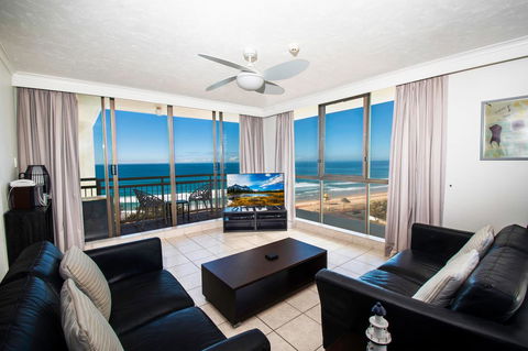 Seacrest Beachfront Apartments Surfers Paradise - Accommodation Port Macquarie 24