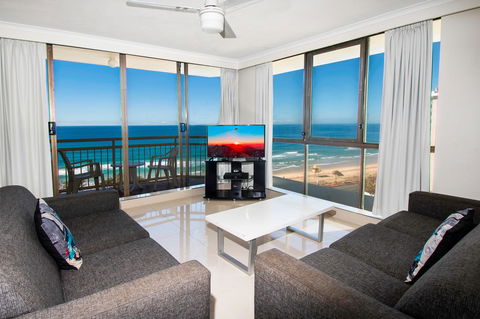 Seacrest Beachfront Apartments Surfers Paradise - Accommodation Port Macquarie 28