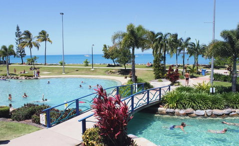 Montipora Unit 3 - In The Heart Of Airlie, Wi-fi And Netflix - Accommodation Port Macquarie 14