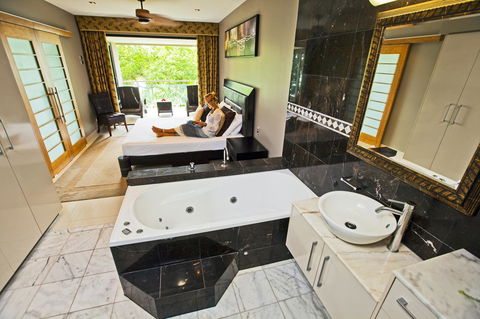 Fitzroy Island Resort - Accommodation Port Macquarie 9