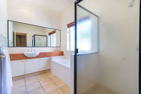 Hepburn Holiday Haven - Accommodation Port Macquarie 18