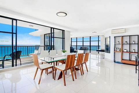ULTIQA Beach Haven On Broadbeach - Accommodation Port Macquarie 28