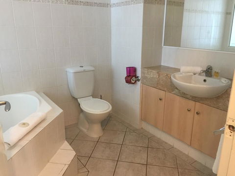 Regency On The Beach - Accommodation Port Macquarie 16