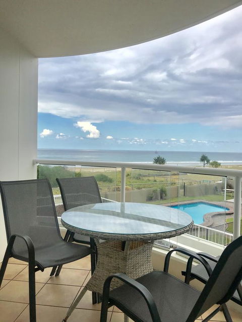 Regency On The Beach - Accommodation Port Macquarie 9