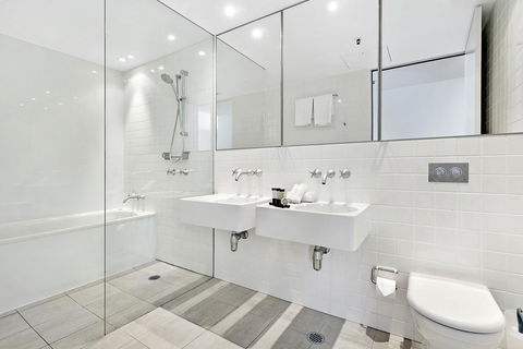 ULTIQA Air On Broadbeach - Accommodation Port Macquarie 30